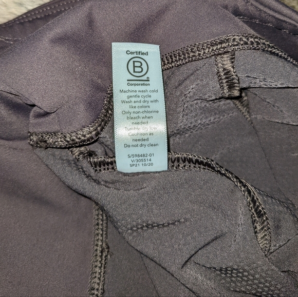 Athleta Quest Hybrid Tight Women's 2 Petite - Picture 13 of 16